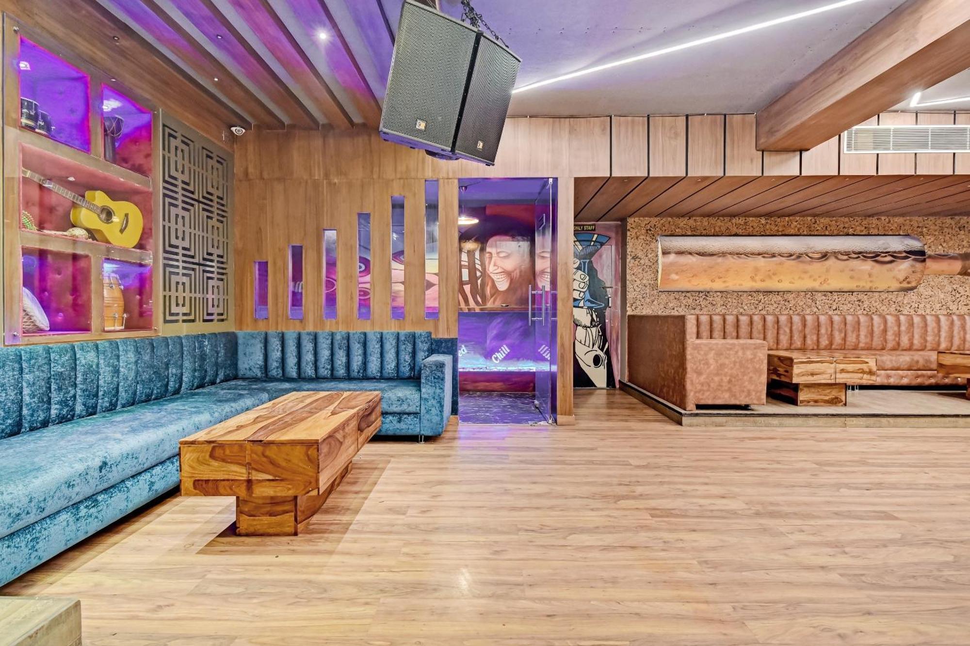 Collection O Hotel Four Boutique Kukas Dış mekan fotoğraf