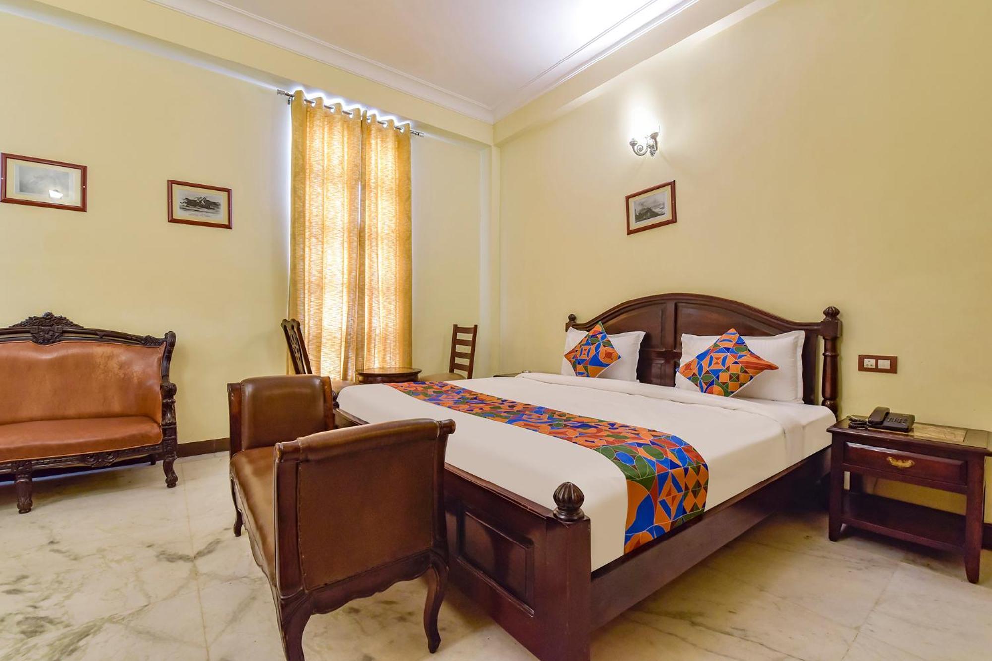 Collection O Hotel Four Boutique Kukas Dış mekan fotoğraf